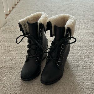 Sorel Joan of arc heeled combat boots
